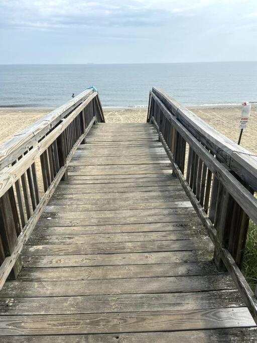 Historic Coastal Haven- Pet Friendly Fast Wi-fi Holiday home